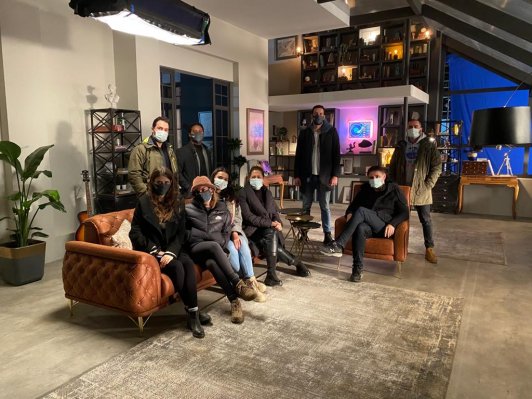 İstikbal´le gece gündüz setteydik ama tüm emeklerimize değdi.