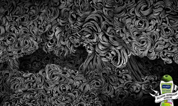 Saçlarının Karmaşasında Kaybolma